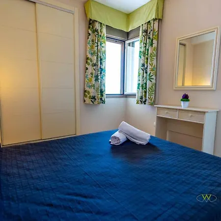 Inmoweaver 22b Es Con Preciosas Vistas Al Mar *