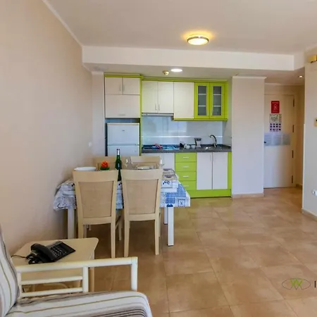 Inmoweaver 22b Es Con Preciosas Vistas Al Mar Lejlighed